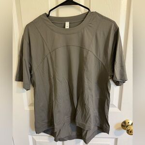 Lululemon top